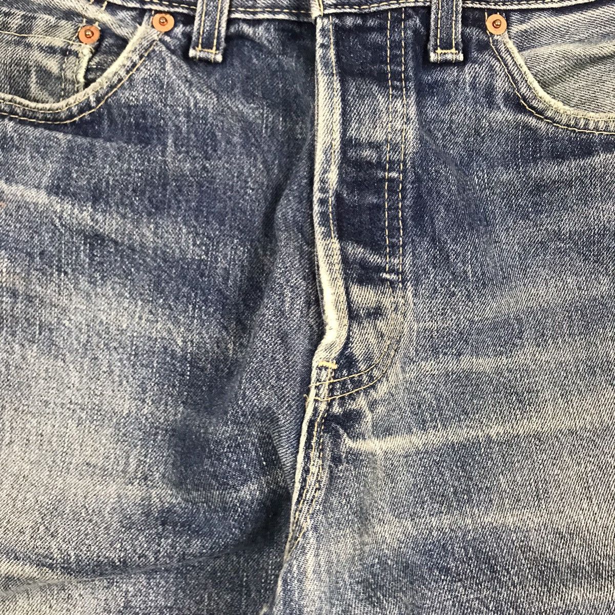 Levi's Vintage Levis 551 Made in U.K Jeans Size US 32 / EU 48 - 11 Thumbnail