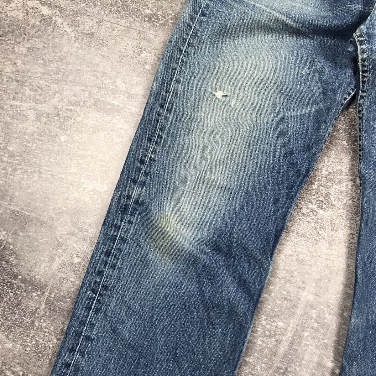 Levi's Vintage Levis 551 Made in U.K Jeans Size US 32 / EU 48 - 7 Thumbnail