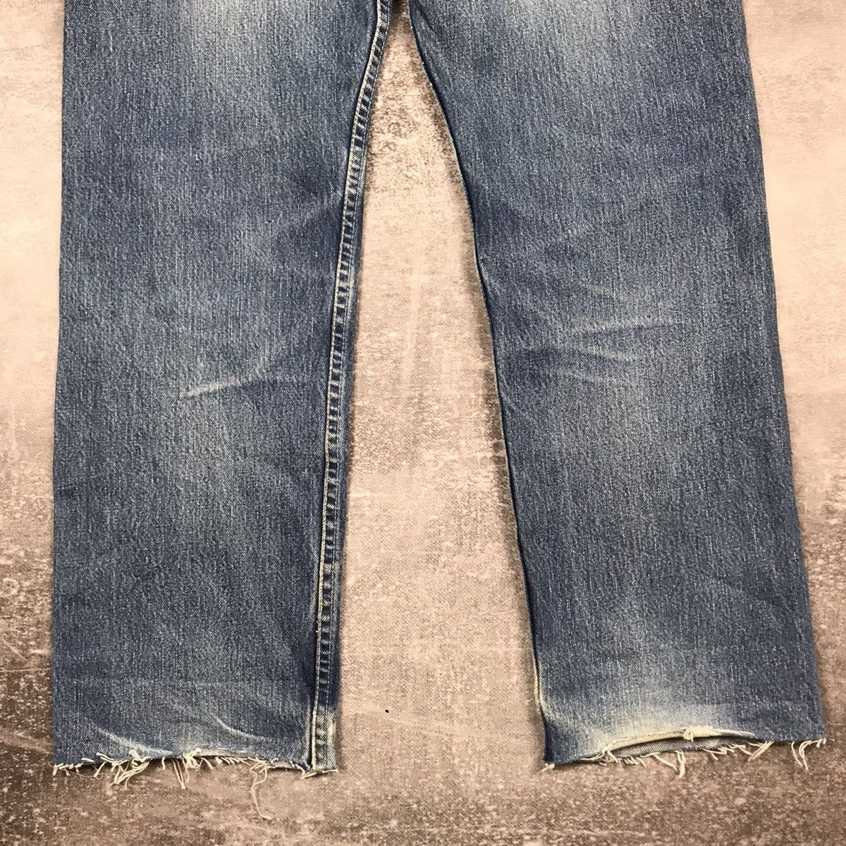 Levi's Vintage Levis 551 Made in U.K Jeans Size US 32 / EU 48 - 4 Thumbnail