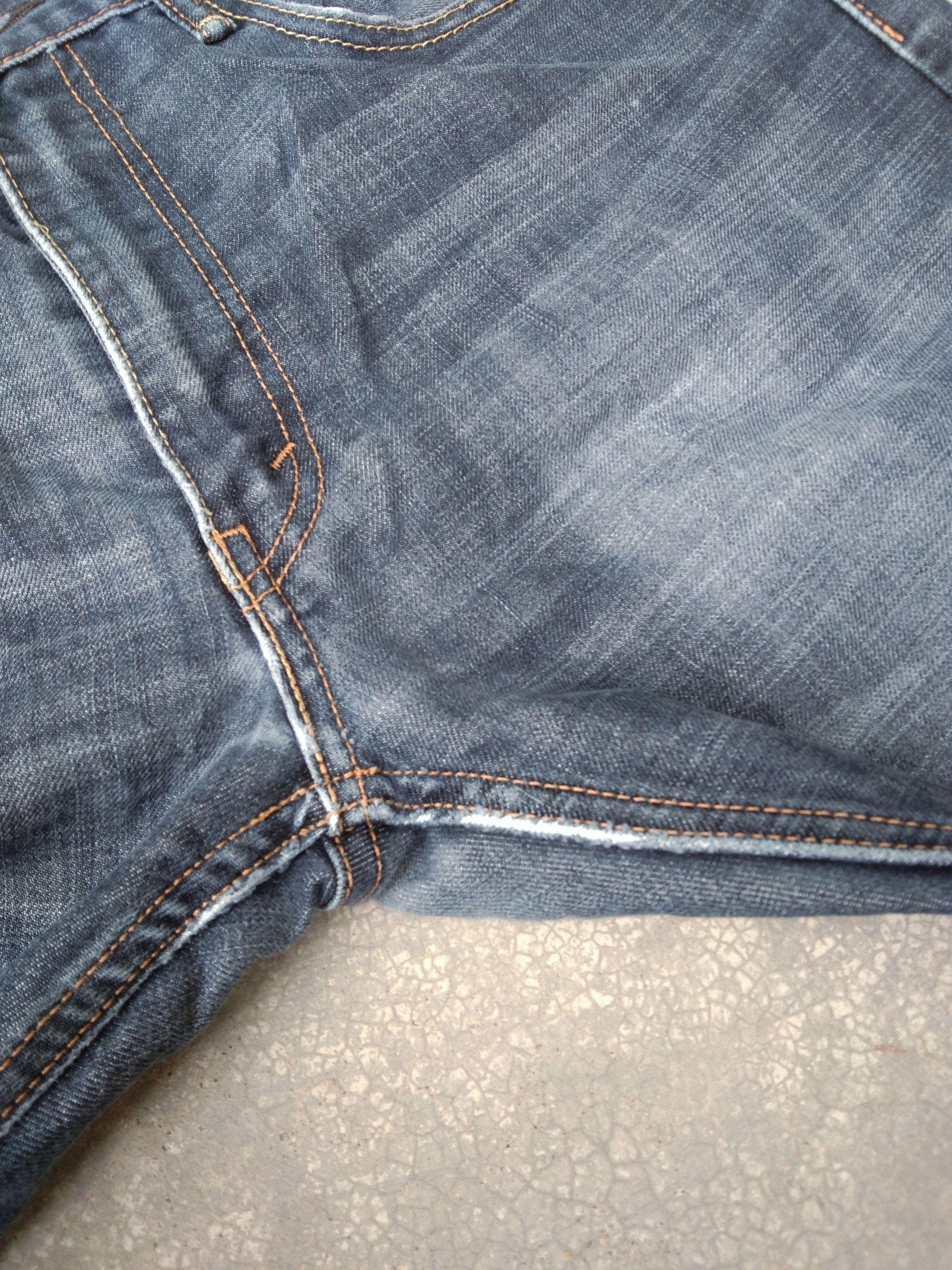 Levi's Vintage Levi's Jeans 513 Faded Blue Distressed Denim 34x29 Size US 34 / EU 50 - 6 Thumbnail
