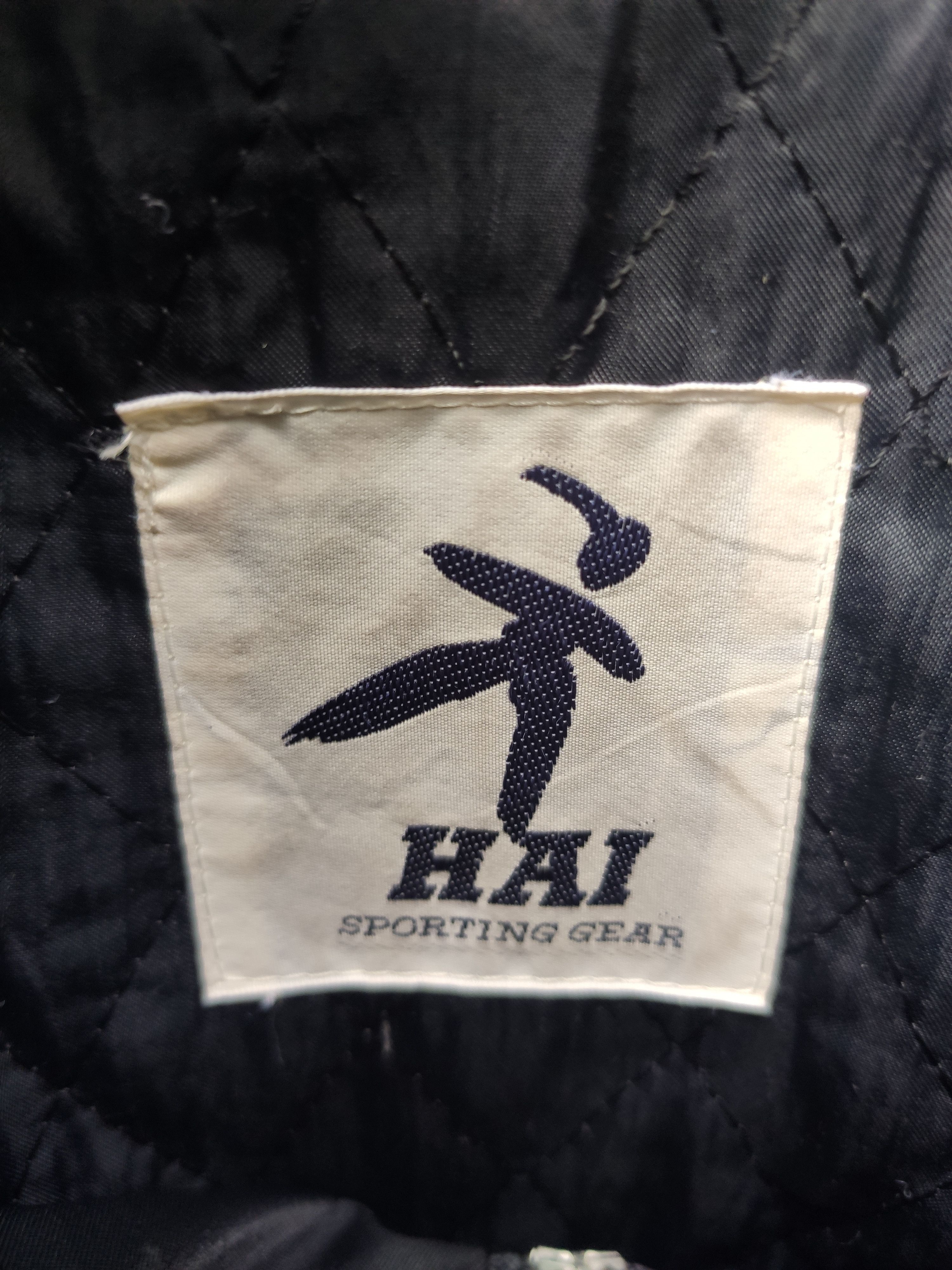 Hai Sporting Gear 🔥 Vintage Hai Sporting Gear Bombers Jacket Hoodies Size US L / EU 52-54 / 3 - 14 Thumbnail