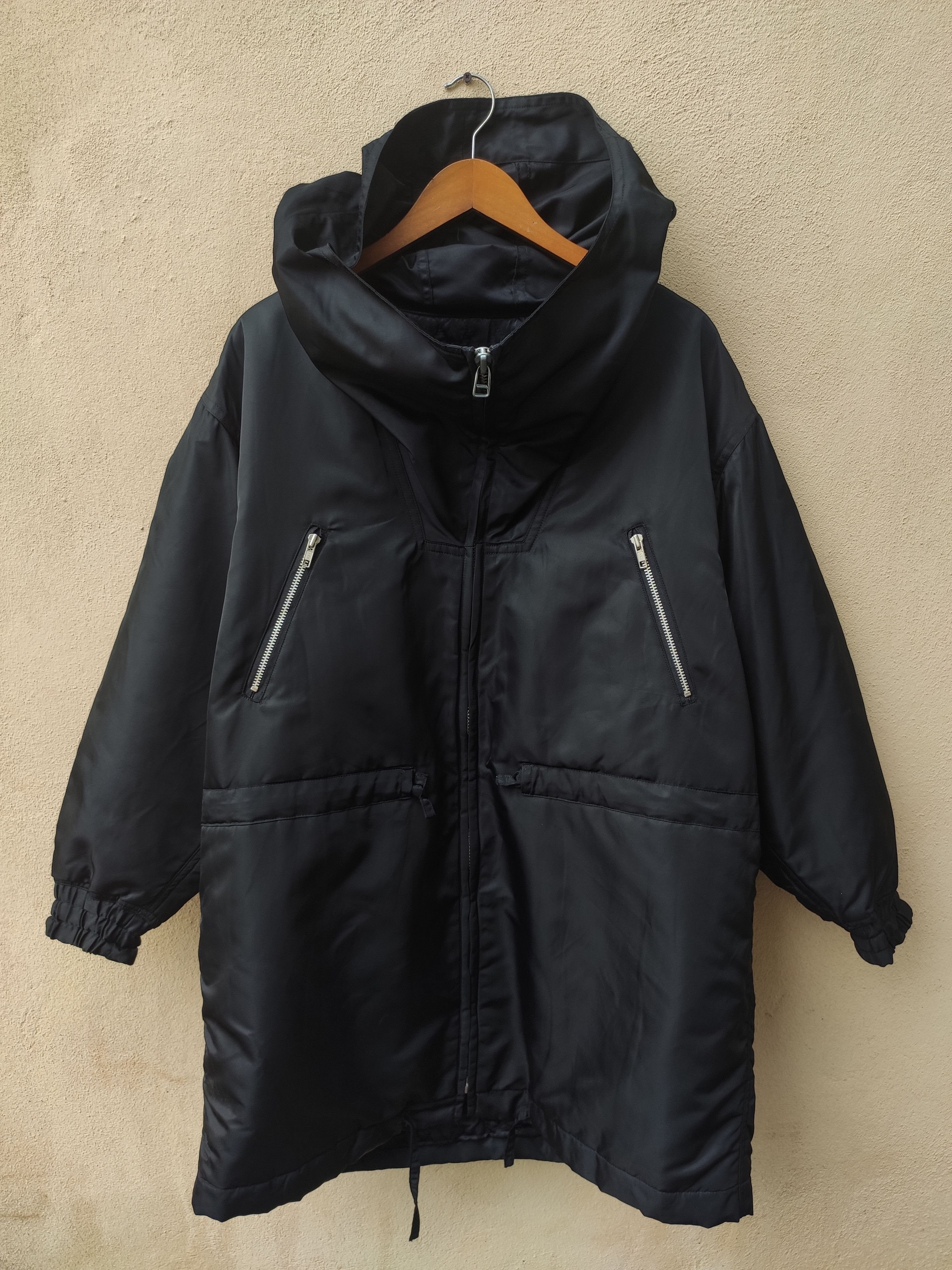 Hai Sporting Gear 🔥 Vintage Hai Sporting Gear Bombers Jacket Hoodies Size US L / EU 52-54 / 3 - 8 Thumbnail