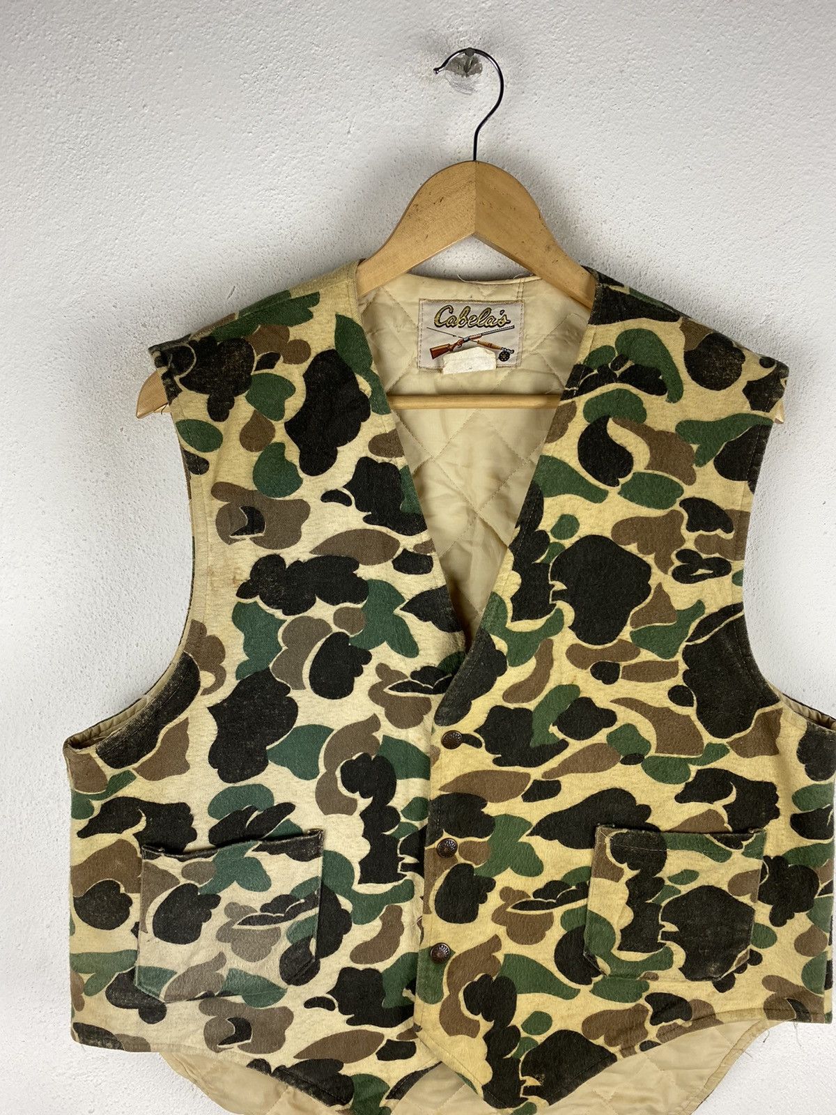 Cabelas × Hunter 🔥SALE🔥 VINTAGE CABELAS CAMOUFLAGE HUNTER VEST Size US L / EU 52-54 / 3 - 5 Thumbnail