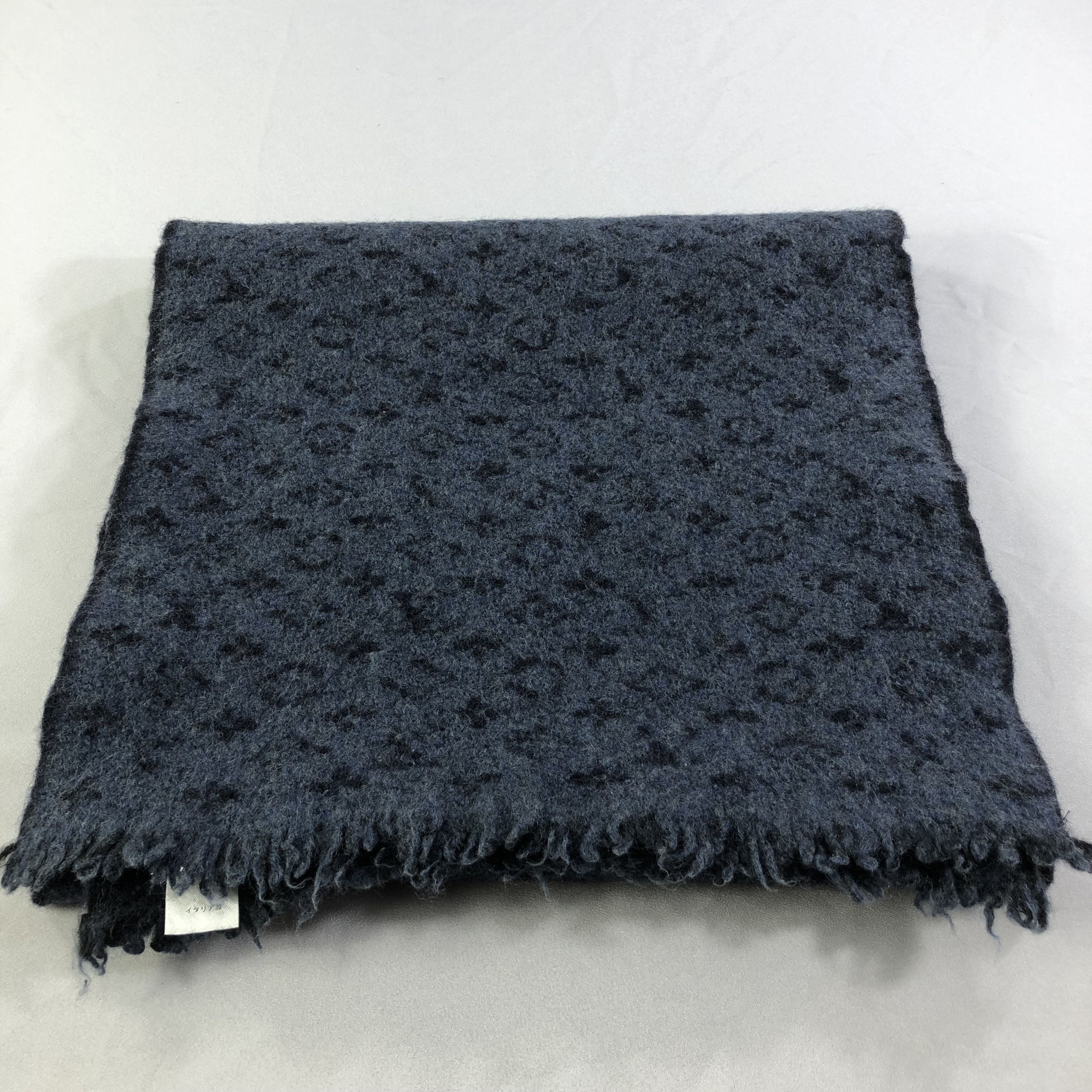 Louis Vuitton Louis Vuitton Logomania Thick Wool Scarf Muffler V1504 Size ONE SIZE - 2 Thumbnail
