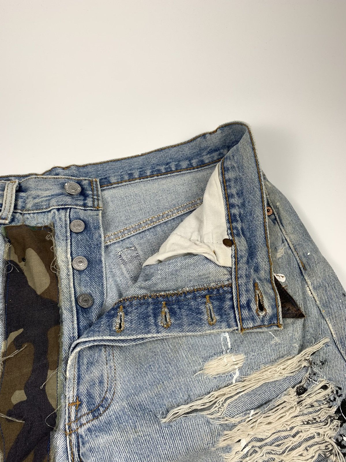 Levi's × Vintage Vintage 90s Levis 501 Distressed & Statement Denim Jeans Size US 30 / EU 46 - 10 Thumbnail