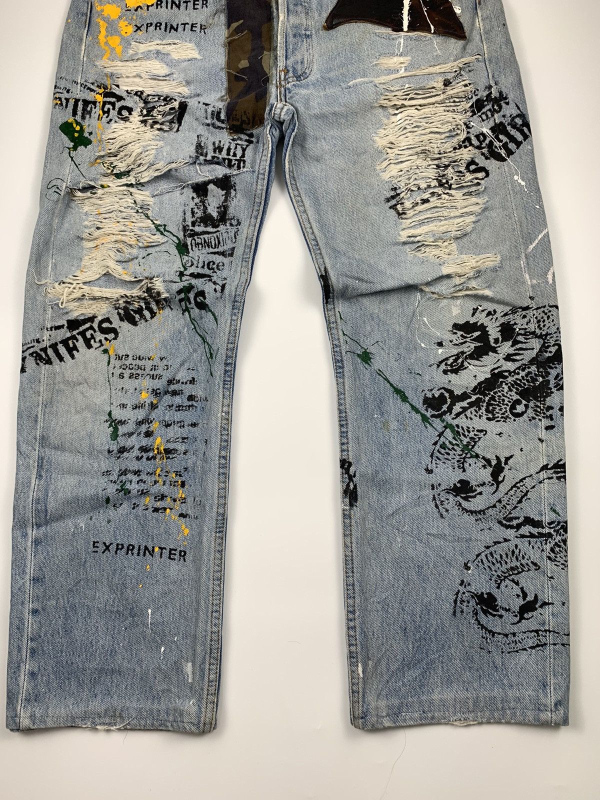 Levi's × Vintage Vintage 90s Levis 501 Distressed & Statement Denim Jeans Size US 30 / EU 46 - 4 Thumbnail