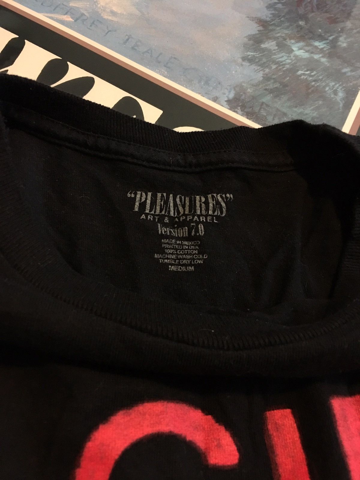 Pleasures Pleasures "A Girl Is A Gun" T Shirt Size US M / EU 48-50 / 2 - 2 Thumbnail