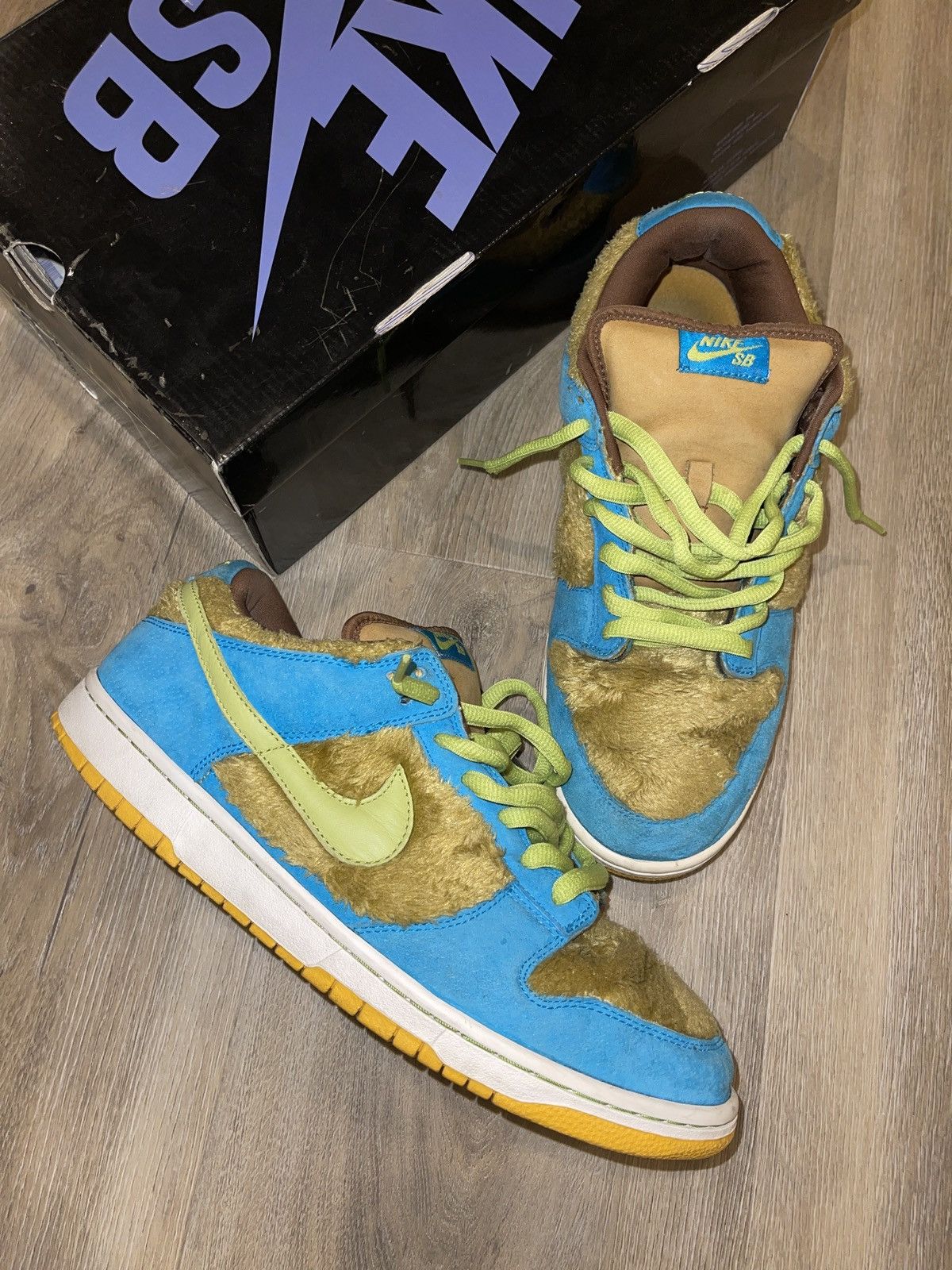 Nike Nike SB Dunk Baby Bear | Grailed