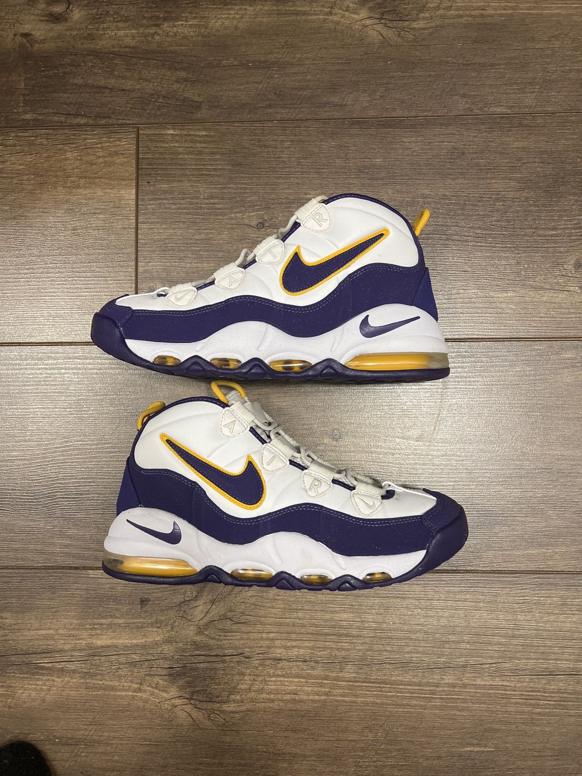 Air Max Uptempo Los Angeles Lakers Footwear