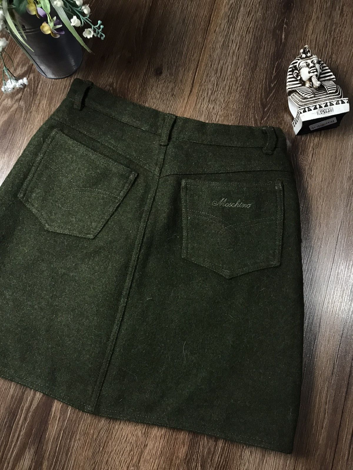 Moschino Vintage Whimsical Moschino Lana Wool mini Skirt Size 30" / US 8 / IT 44 - 6 Thumbnail