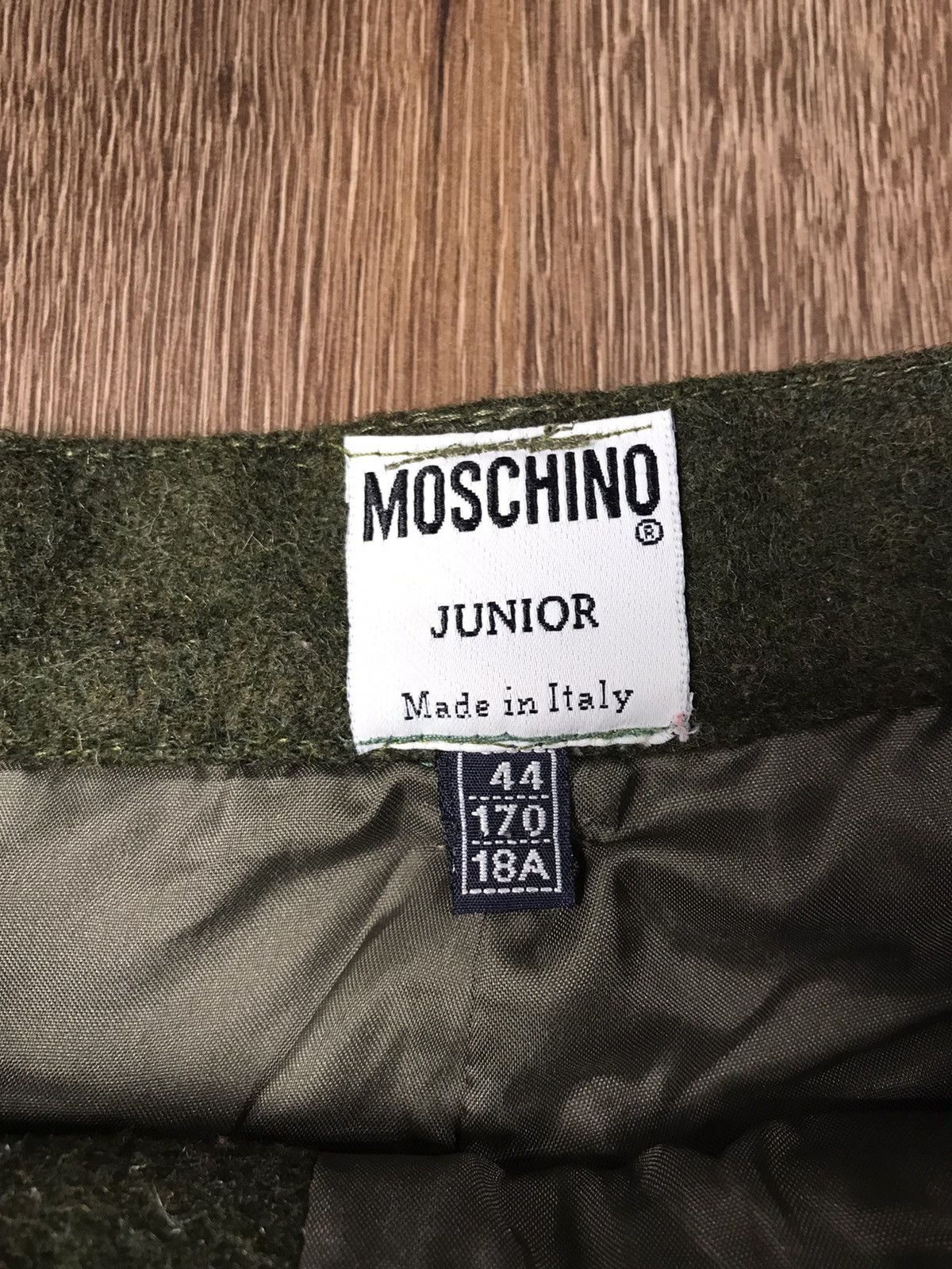 Moschino Vintage Whimsical Moschino Lana Wool mini Skirt Size 30" / US 8 / IT 44 - 5 Thumbnail