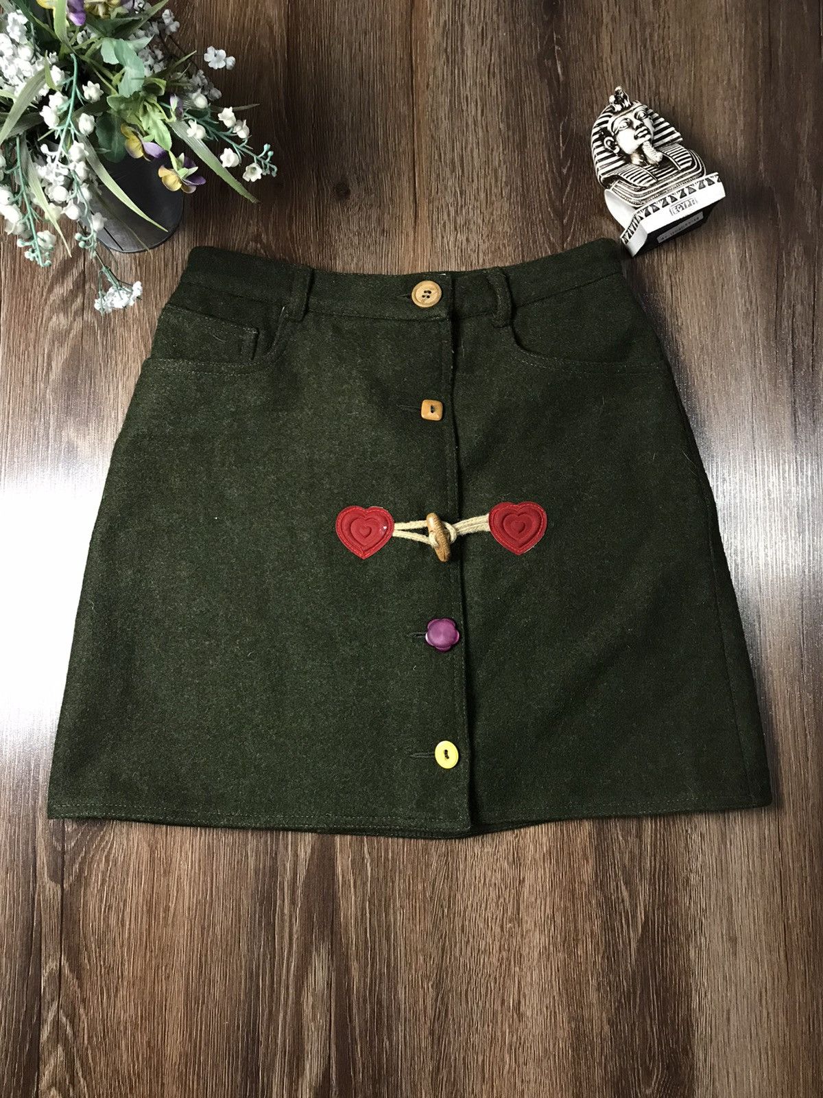 Moschino Vintage Whimsical Moschino Lana Wool mini Skirt Size 30" / US 8 / IT 44 - 1 Thumbnail