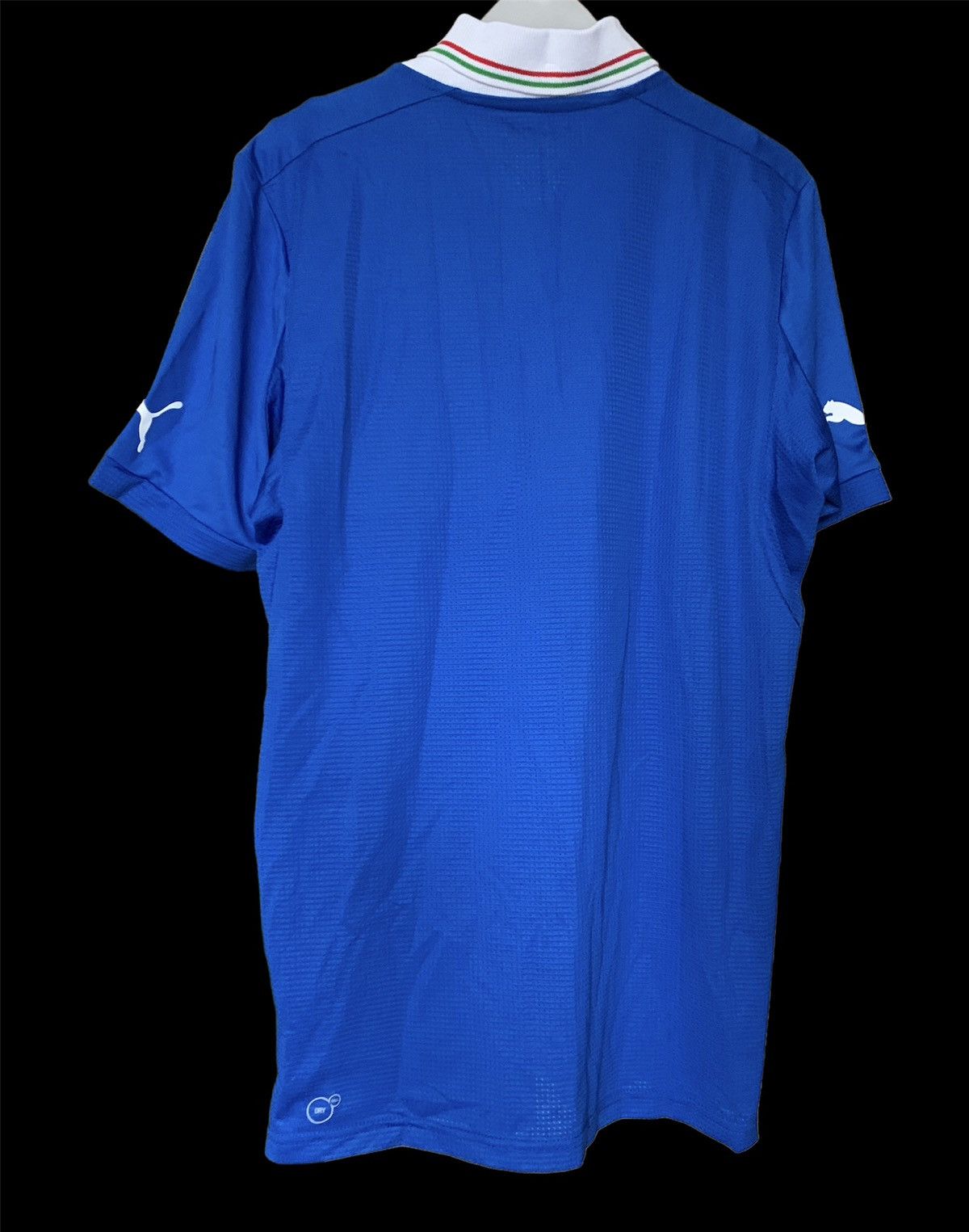 Puma 2011 Puma Italia figc bomber collar soccer jersey italy Size US S / EU 44-46 / 1 - 3 Thumbnail