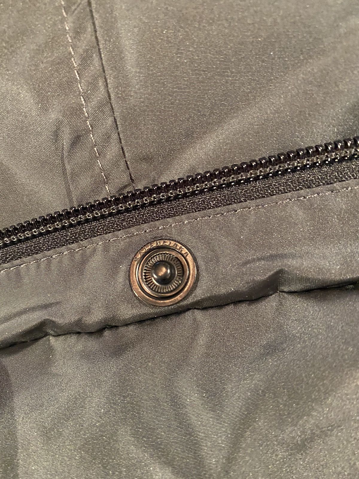 Balenciaga Balenciaga embroidered logo puffer jacket Size US M / EU 48-50 / 2 - 11 Thumbnail