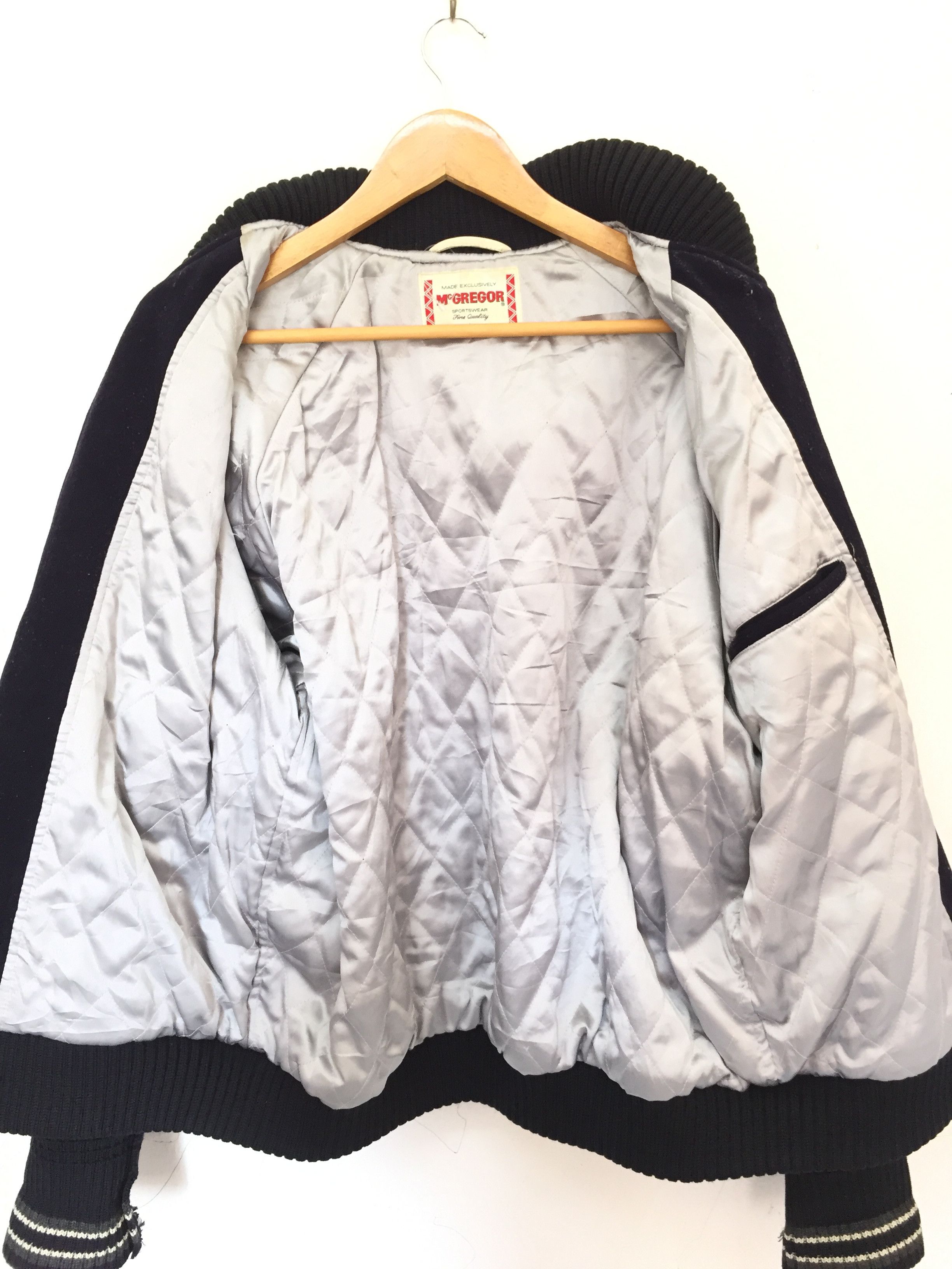 Japanese Brand 90's Classic game varsity leather jacket Size US L / EU 52-54 / 3 - 9 Thumbnail