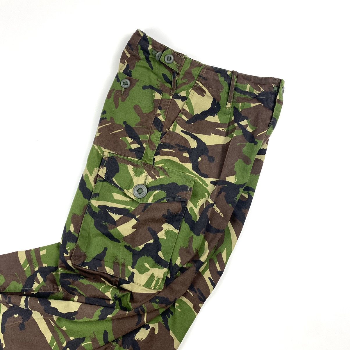 Japanese Brand Vintage Camo Cargo Pants Military Tactical Style Size US 30 / EU 46 - 10 Thumbnail