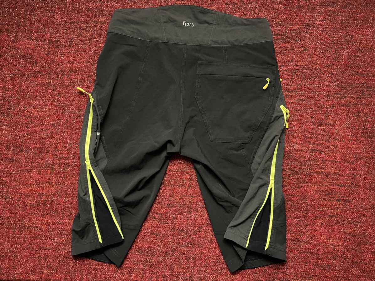 Norrona Norrona gorpcore style trekking shorts Size 28" / US 6 / IT 42 - 6 Thumbnail