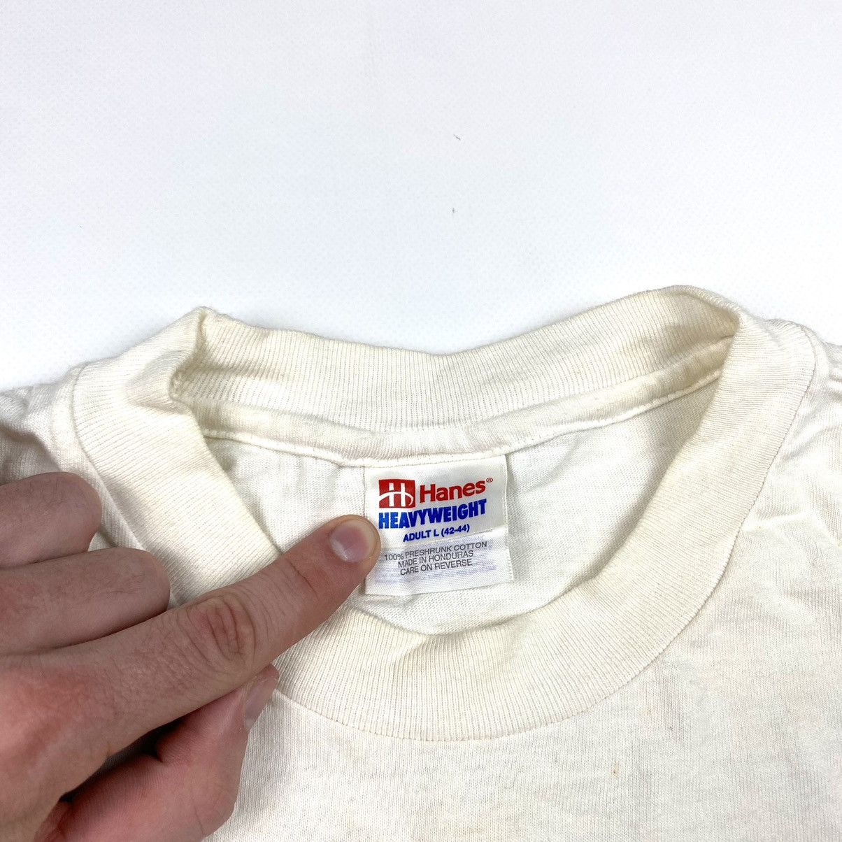 Hanes 90’s Vintage One Night Stand 1996 T Shirt Movie Tee Size US L / EU 52-54 / 3 - 13 Thumbnail