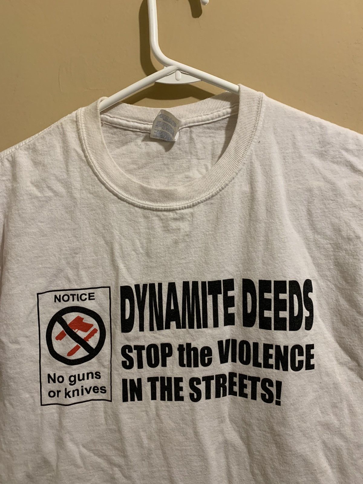 Vintage Vintage no weapons tee Size US M / EU 48-50 / 2 - 1 Thumbnail