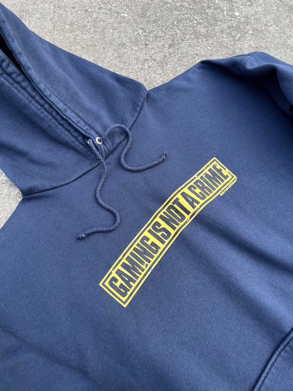 Vintage Rare Vintage 90’s GamersWear “Gaming is not a crime” Hoodie Size US XXL / EU 58 / 5 - 9 Thumbnail
