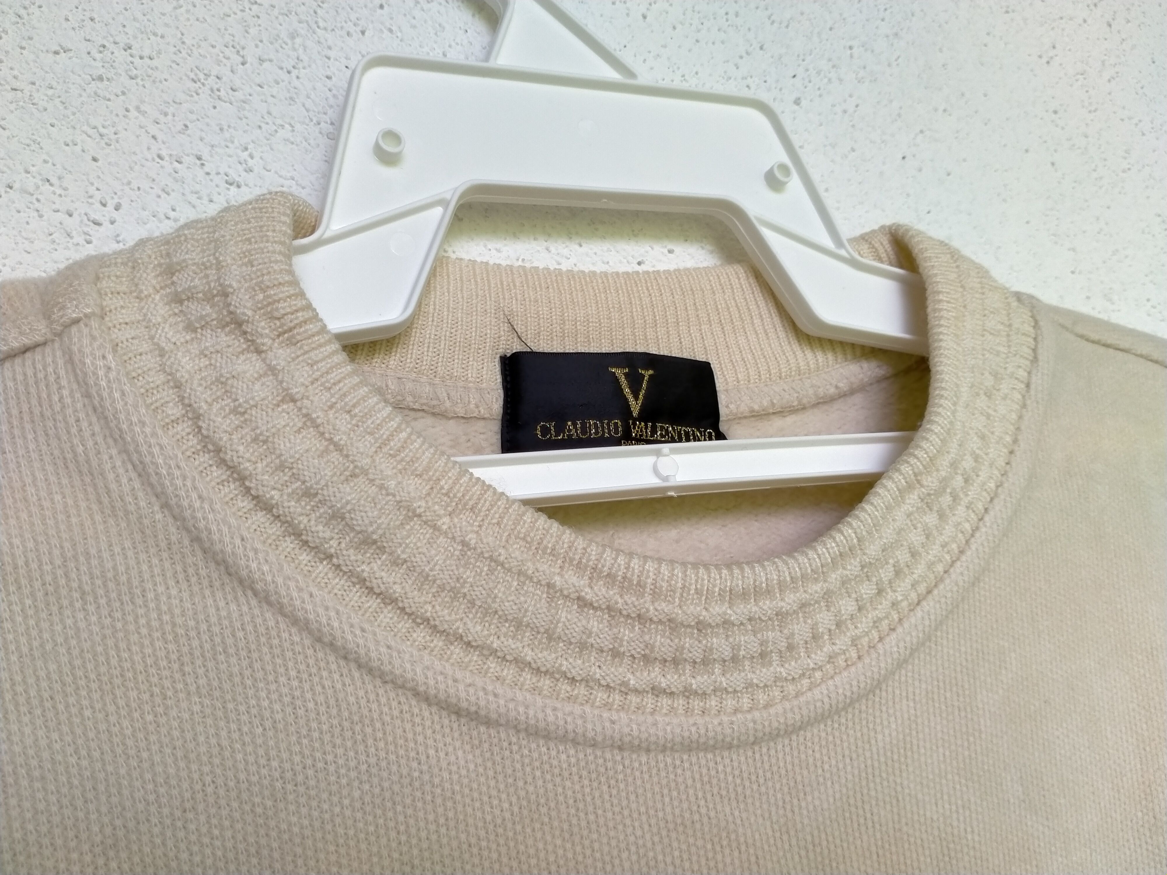 Valentino × Vintage Claudio Valentino Paris Sweatshirt Size US M / EU 48-50 / 2 - 3 Thumbnail