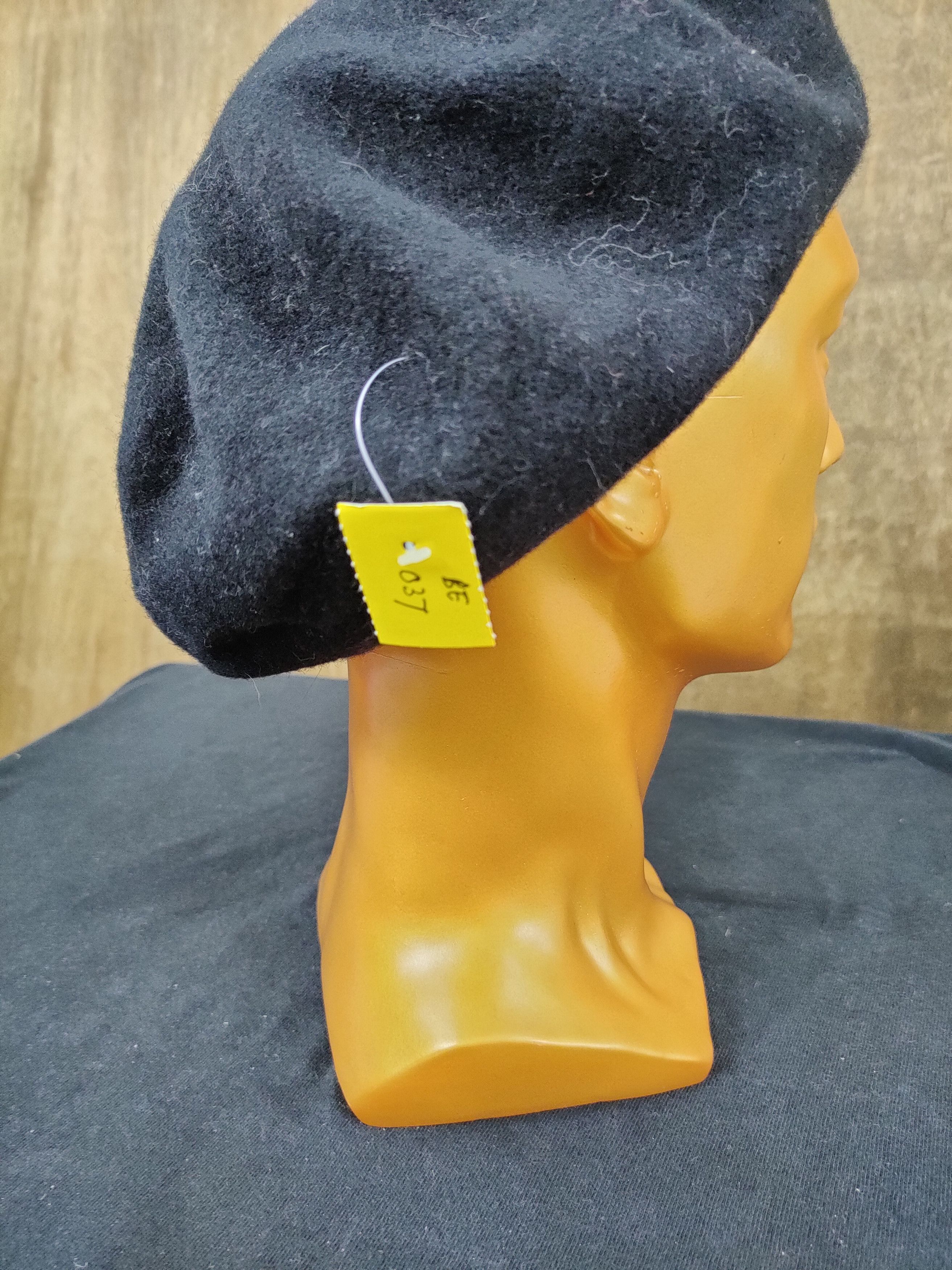 Japanese Brand Nico and black hat beanie Japanese artist style #037 Size ONE SIZE - 4 Thumbnail