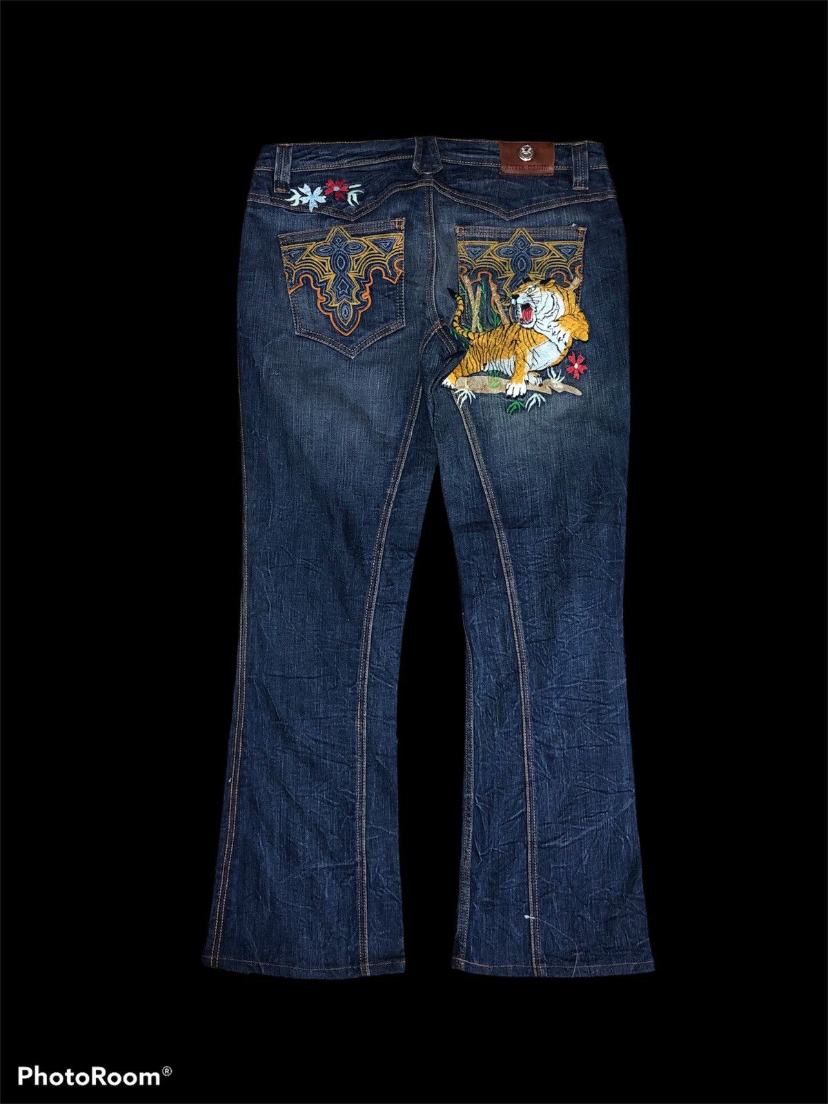 Antik Denim FLARED⚡️DRAGON TIGER EMBROIDERY STRECTHABLE ANTIK DENIM USA Size 33" - 1 Thumbnail