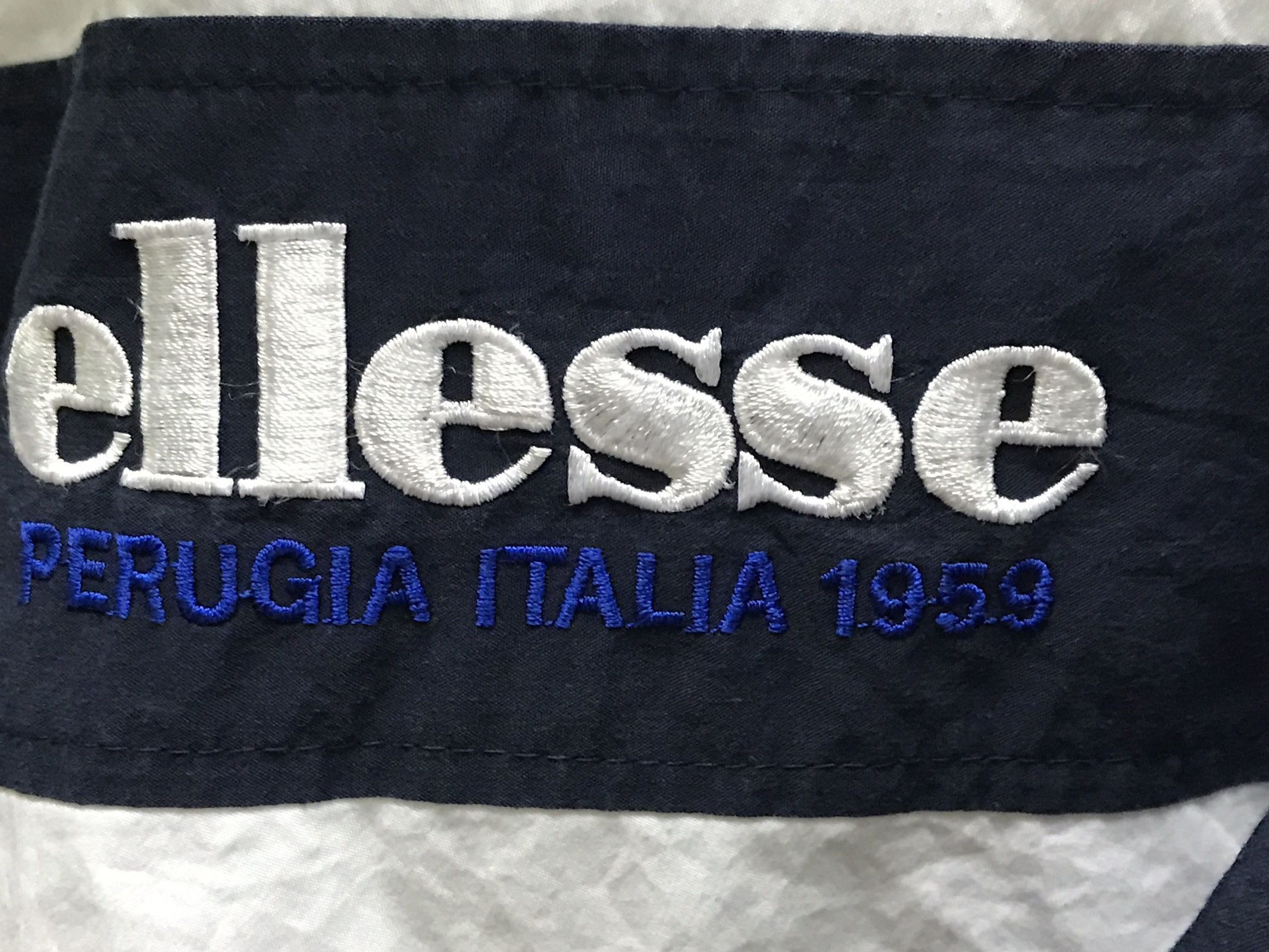 Ellesse Vintage Ellesse Two Tone Colour Windbreaker Size US M / EU 48-50 / 2 - 7 Thumbnail