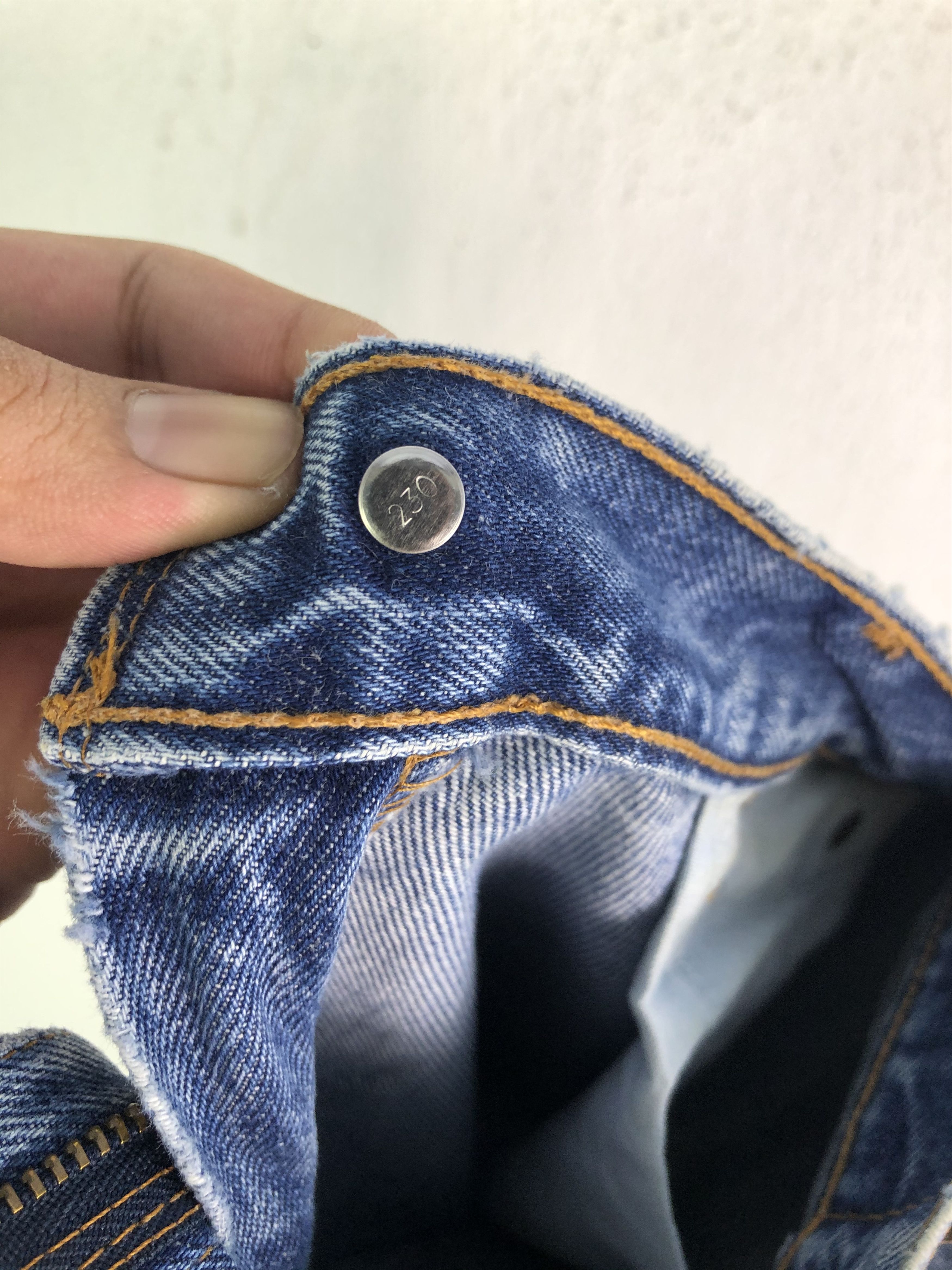 Levi's × Vintage Vintage Levis 517 Bootcut Jean P003 Size US 30 / EU 46 - 14 Thumbnail