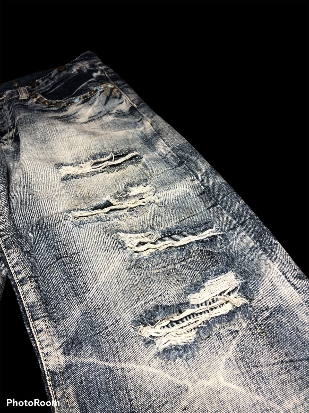 Bleach RIPPED⚡️⚡️STUDDED ELECTRIC WASH DISTRESSED BY ORIGINAL JEANS Size US 31 - 7 Thumbnail