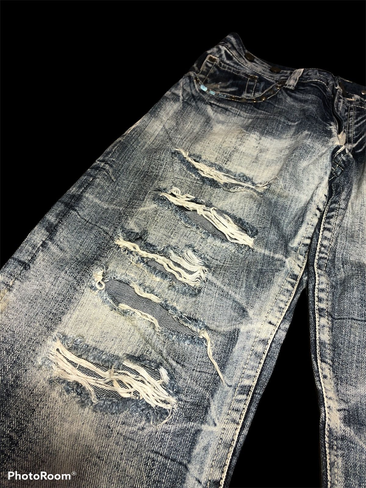 Bleach RIPPED⚡️⚡️STUDDED ELECTRIC WASH DISTRESSED BY ORIGINAL JEANS Size US 31 - 8 Thumbnail
