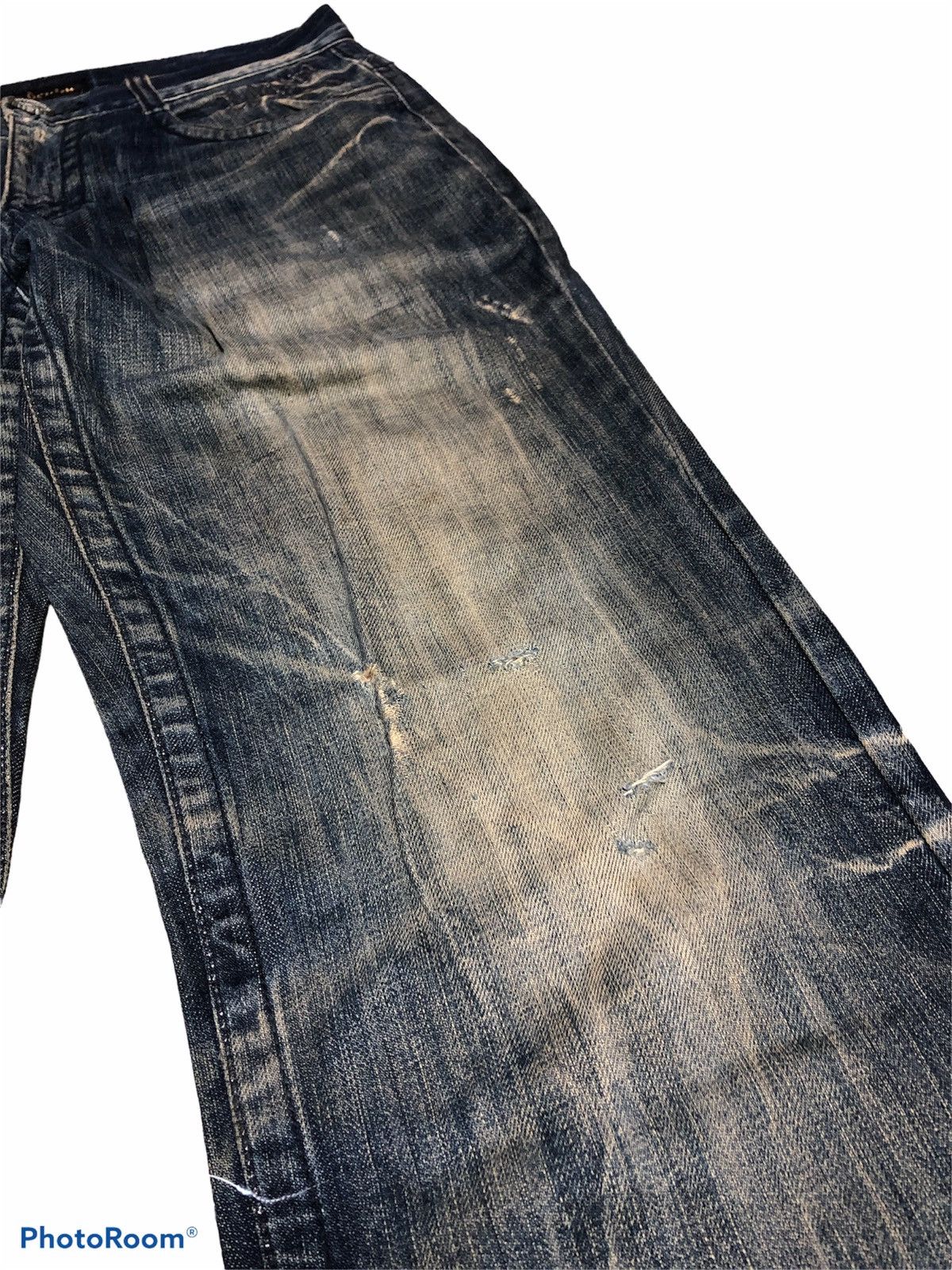 Hypebeast STUDDED ZIPPER DISTRESSED DENIM BY PASTA DENIM Size US 31 - 10 Thumbnail