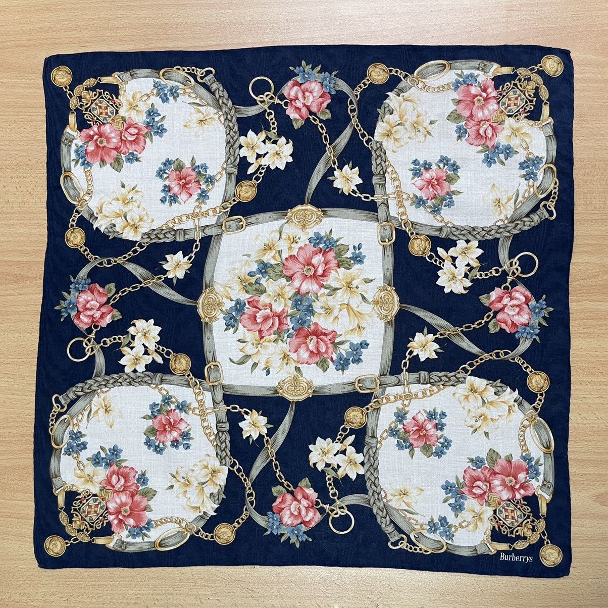 Burberry Vintage Burberrys Bandana Handkerchief Headband Turban Size ONE SIZE - 3 Thumbnail
