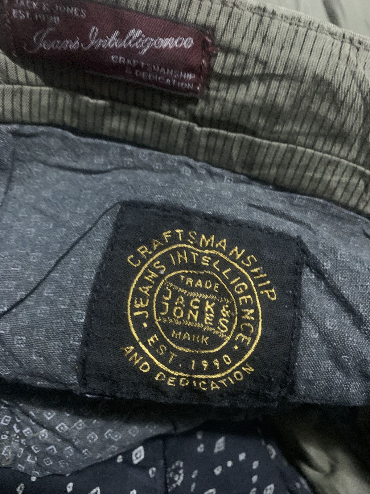 Jack & Jones Jack & Jones slim fit olive green cargo pants Size US 37 - 8 Thumbnail
