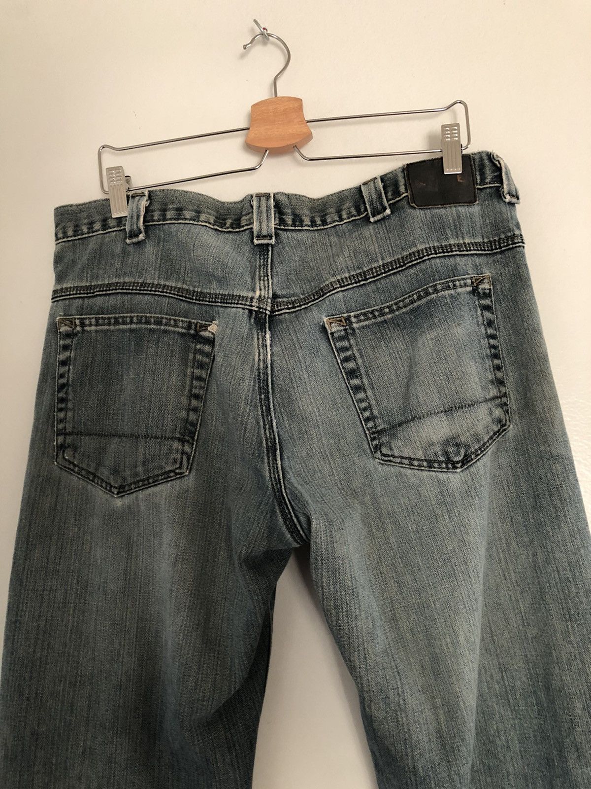 Lee 34x28 Vintage Lees Denim Ripped Distressed Jeans Lightwash Size US 34 / EU 50 - 11 Thumbnail