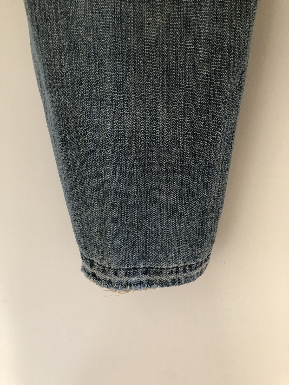 Lee 34x28 Vintage Lees Denim Ripped Distressed Jeans Lightwash Size US 34 / EU 50 - 13 Thumbnail
