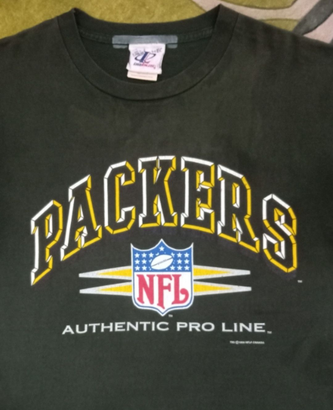 Vintage 90s NFL Green Bay Packers T-shirt