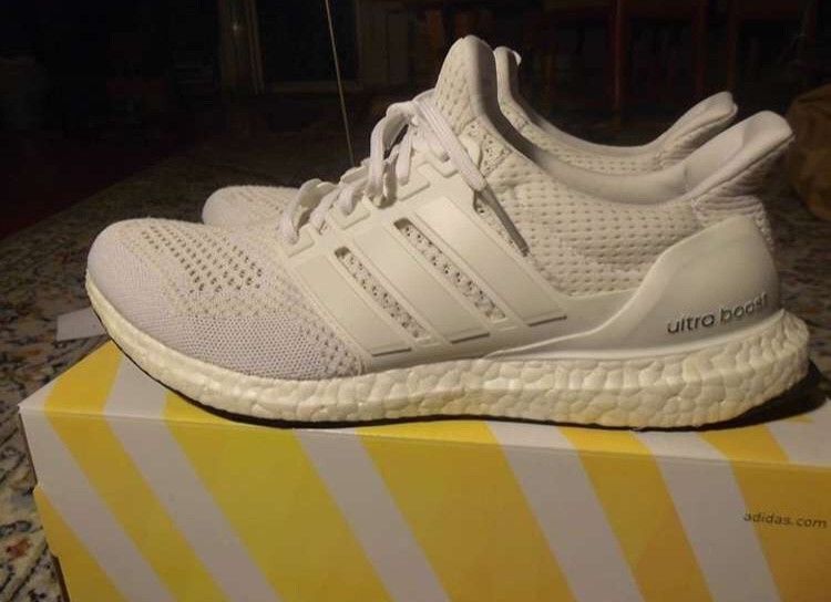 Adidas ultra boost clearance triple white key city