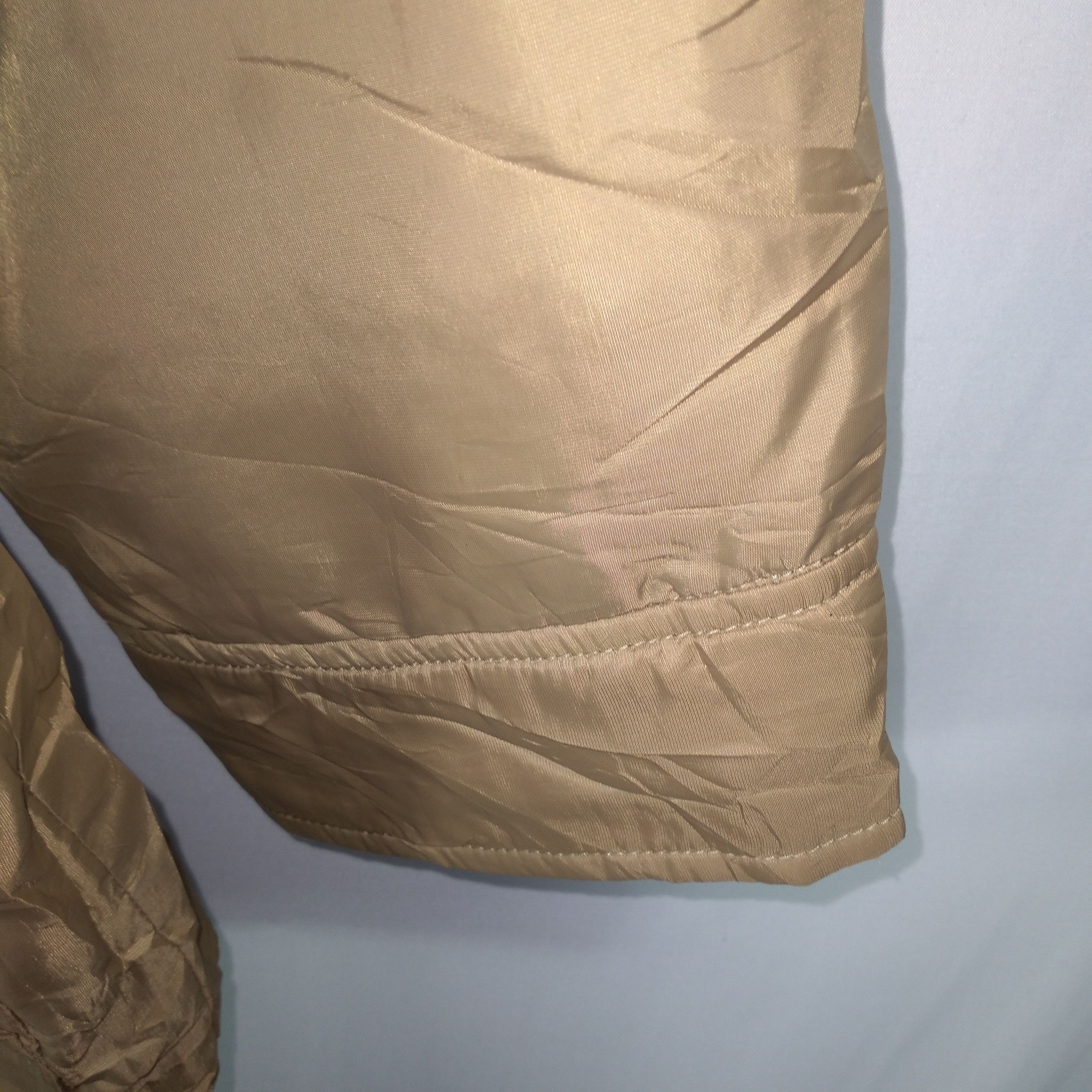 Vintage Vintage 90s Nice Design Crocodile Lacoste Light Jacket Size US L / EU 52-54 / 3 - 6 Thumbnail