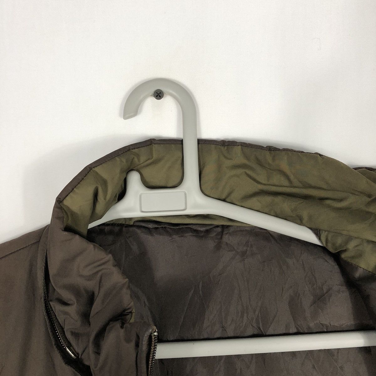 Japanese Brand × Vintage Vintage Crocodile Full Zipper Puffer Style Jacket Size US L / EU 52-54 / 3 - 13 Thumbnail