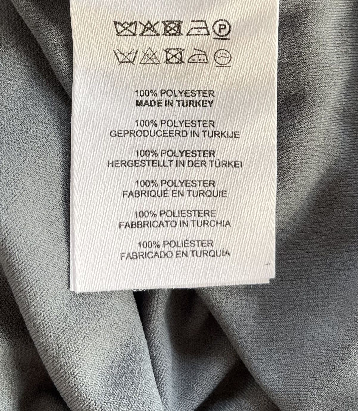 Dries Van Noten Dries Van Noten Grey Crepe Long Sleeve T-Shirt Oversized Size US S / EU 44-46 / 1 - 5 Thumbnail