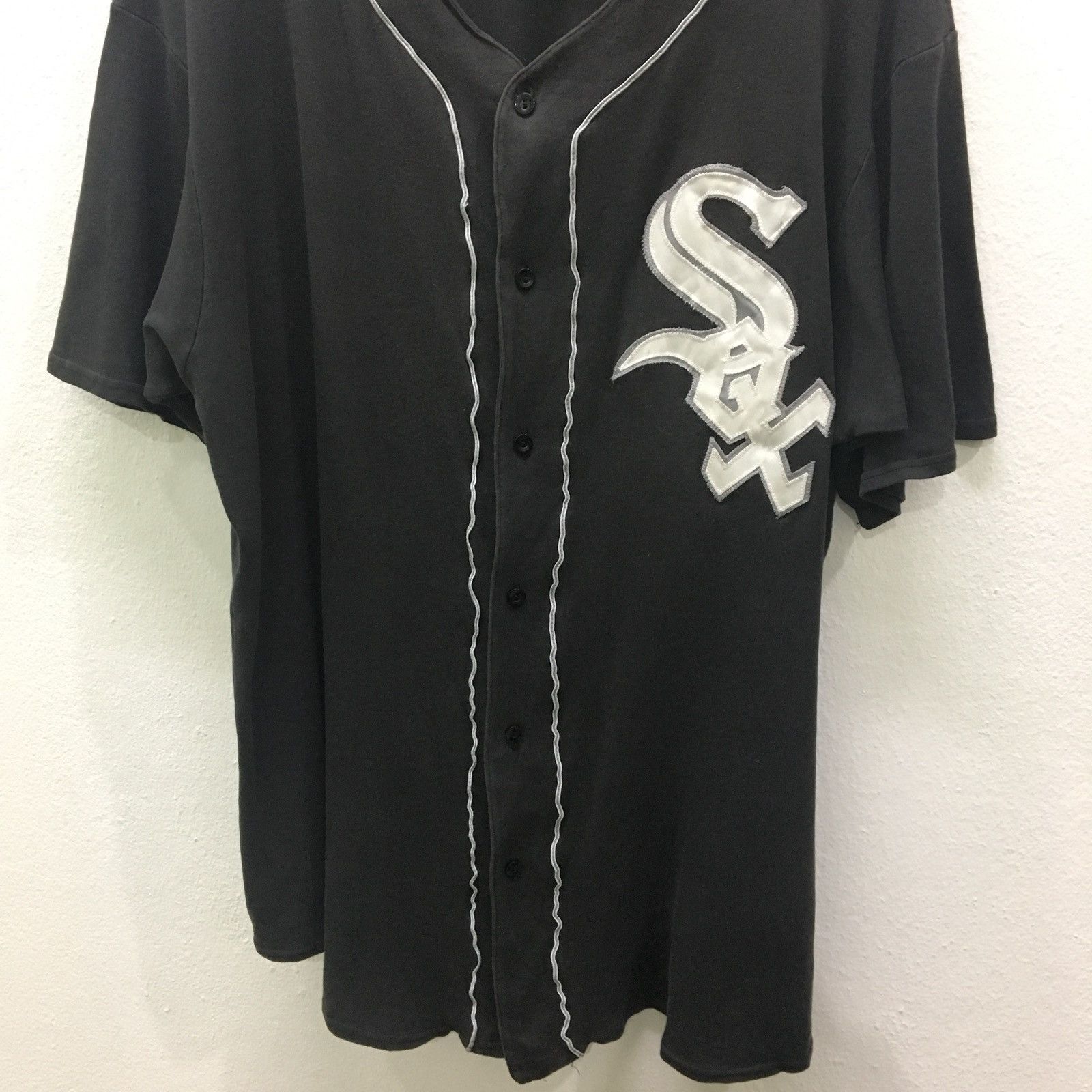 MLB Vintage Major League Baseball Sox Majestic Button Down Shirt Size US XL / EU 56 / 4 - 3 Thumbnail