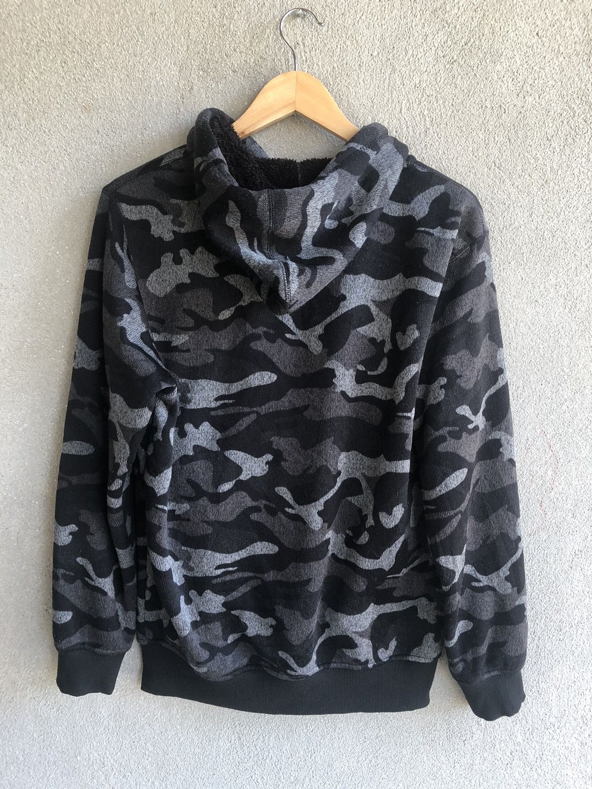 Japanese Brand 🔥Best offers🔥 Japanese brand camouflage fleece lined hoodie Size US M / EU 48-50 / 2 - 3 Thumbnail