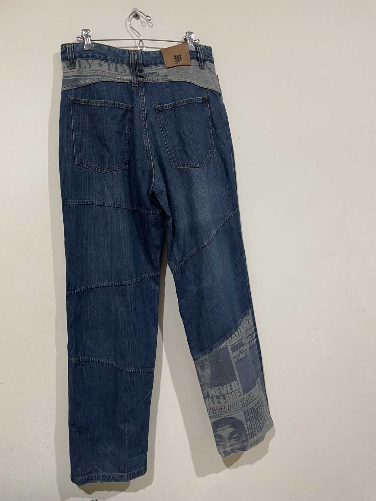 Makaveli Tupac Tabloid Predicts His Own Death & Pocket Lyric Jeans Size US 32 / EU 48 - 7 Thumbnail