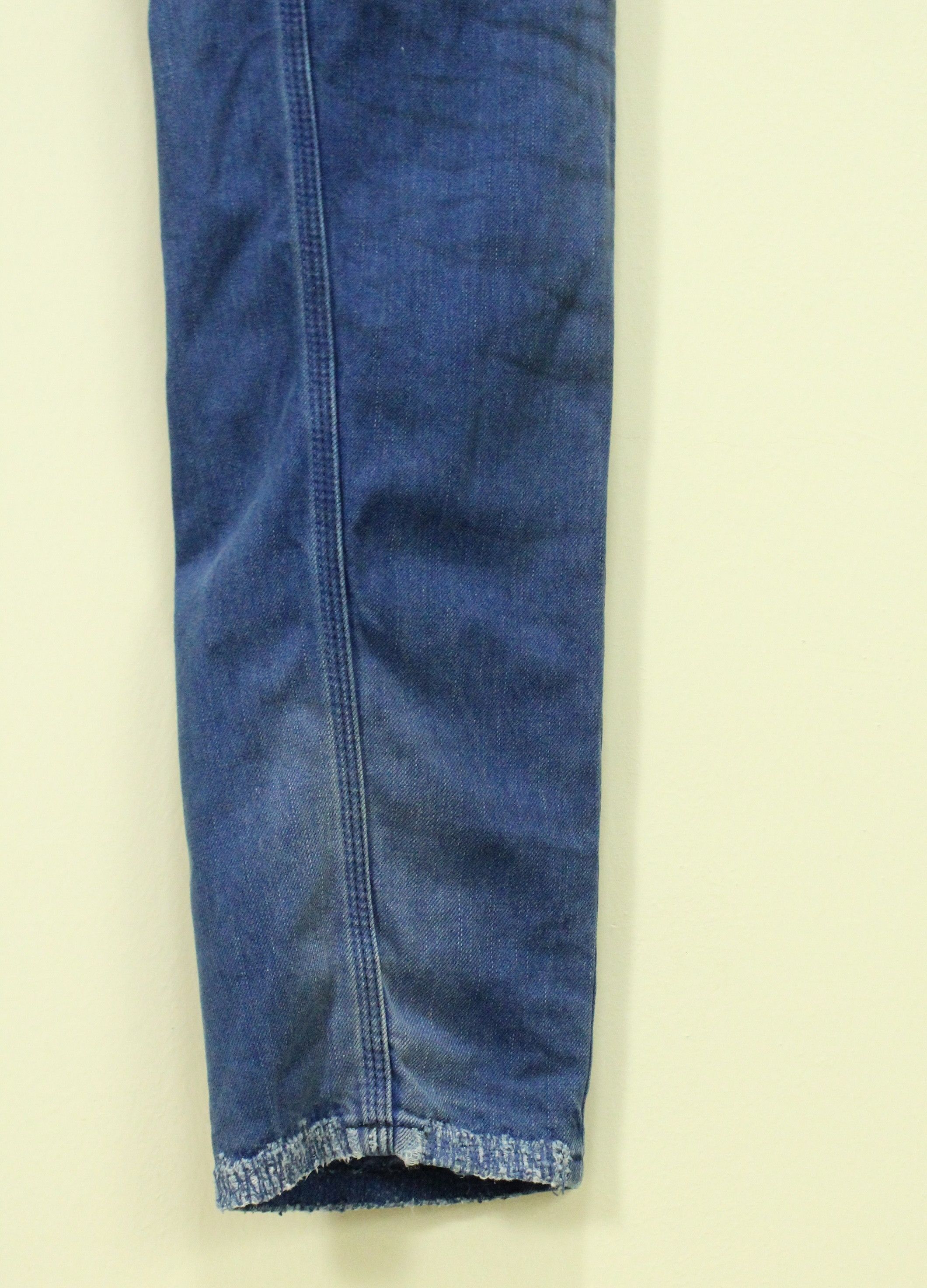 Diesel Black Gold DIESEL BLACK GOLD Jeans Distressed Style Size US 30 / EU 46 - 12 Thumbnail