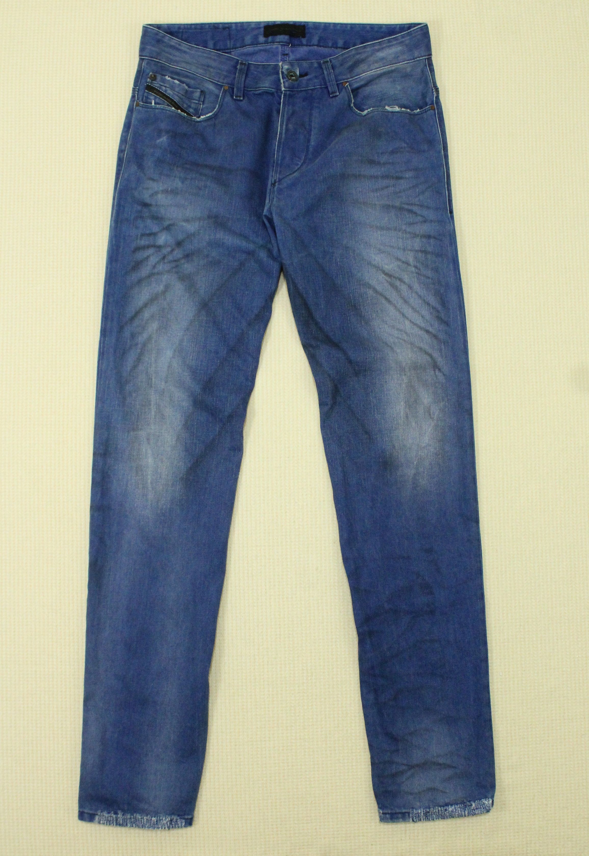 image of Diesel Black Gold Jeans Distressed Style in Blue, Men's (Size 30)