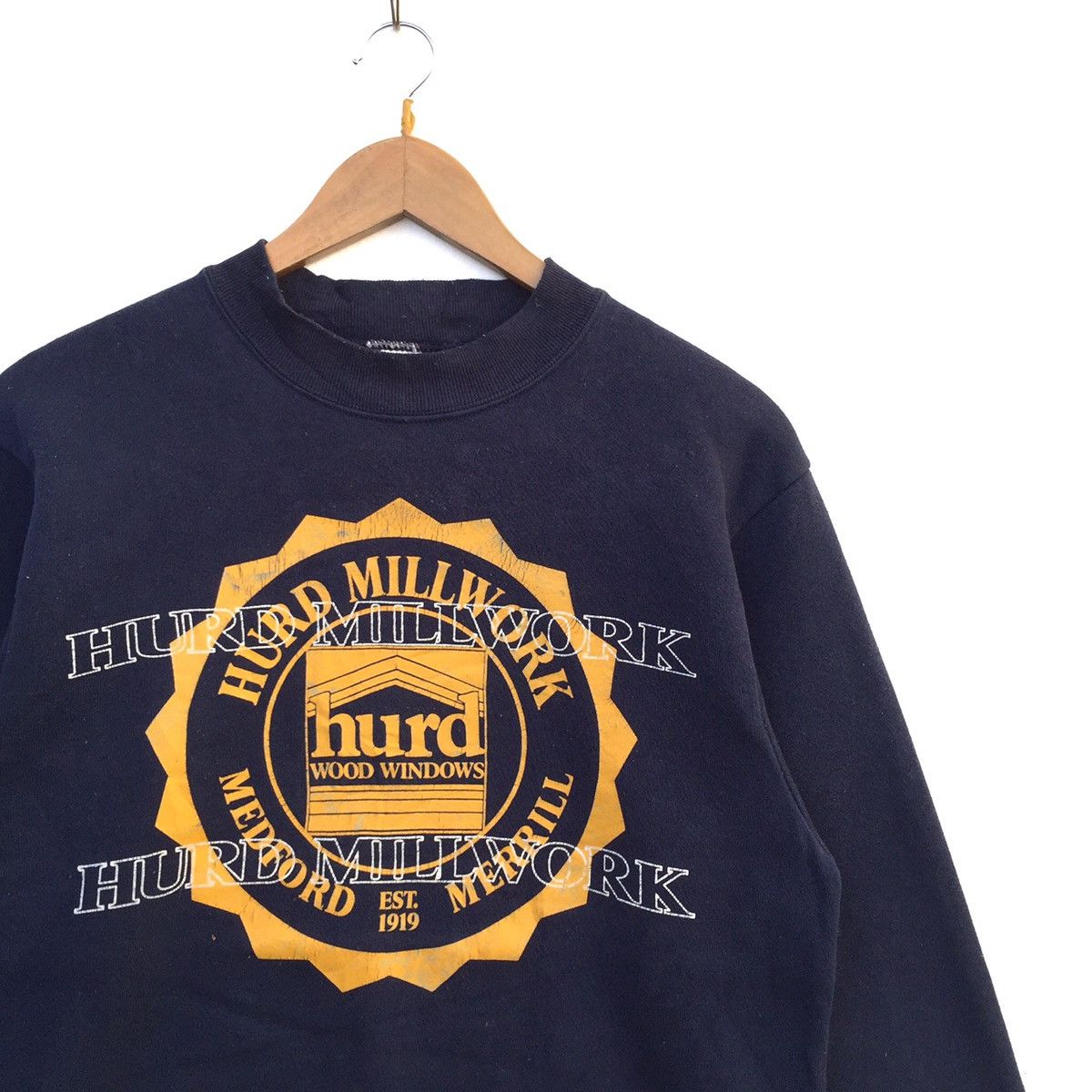 Vintage Vintage 90s Hurd Millwork Big Logo Sweatshirt. XS Hype Swag Size US XS / EU 42 / 0 - 2 Thumbnail