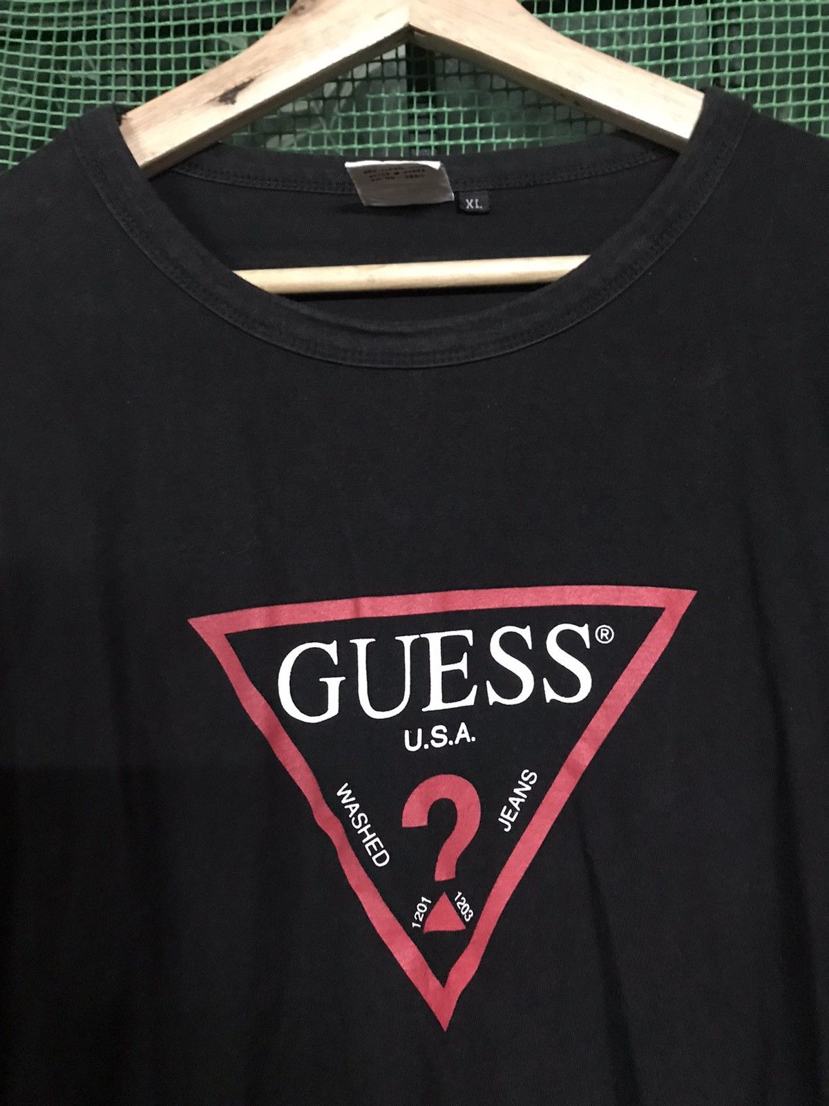 Guess Guess Tshirt Long Sleeve Crewneck Pullover Size US M / EU 48-50 / 2 - 3 Thumbnail