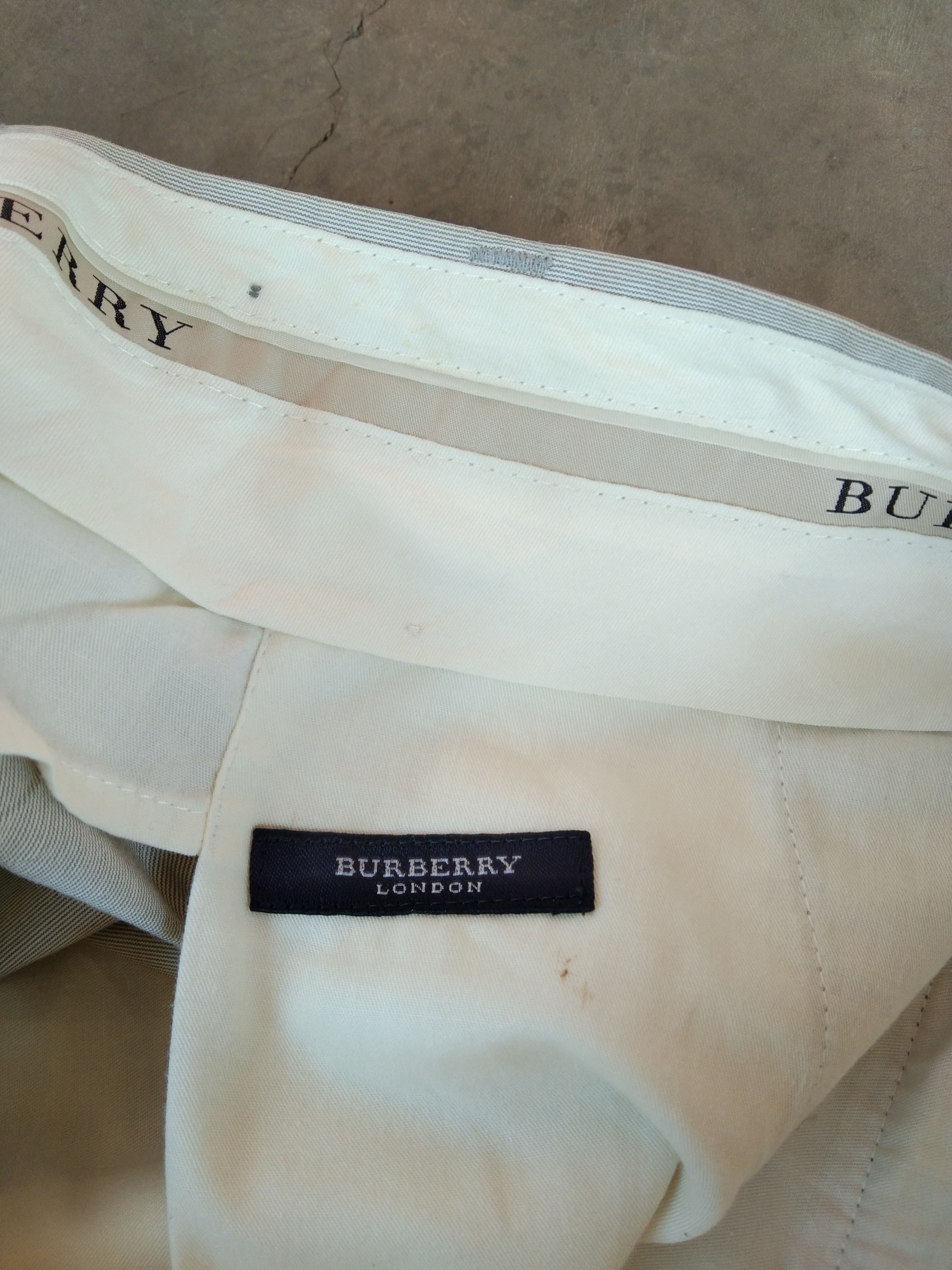 Burberry Vintage Burberry Pants 33x27 Size US 33 - 11 Thumbnail