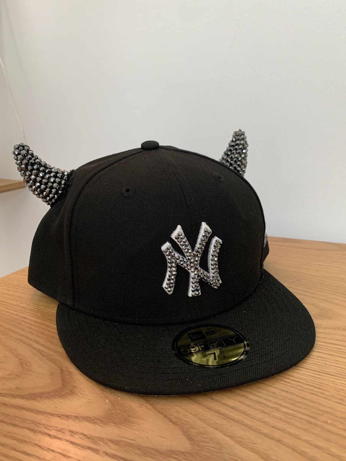 New Era RYDER Studios x bb Simon NY Dual Devil Horned Hat 7 1/2 Grailed